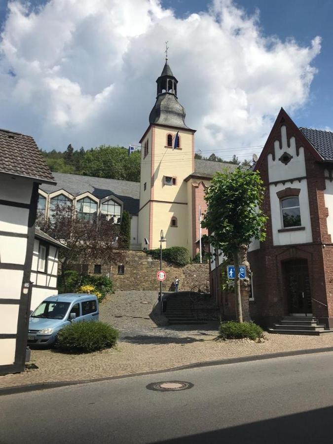 Ferienapartment: An Der Kunstakademie Heimbach Luaran gambar