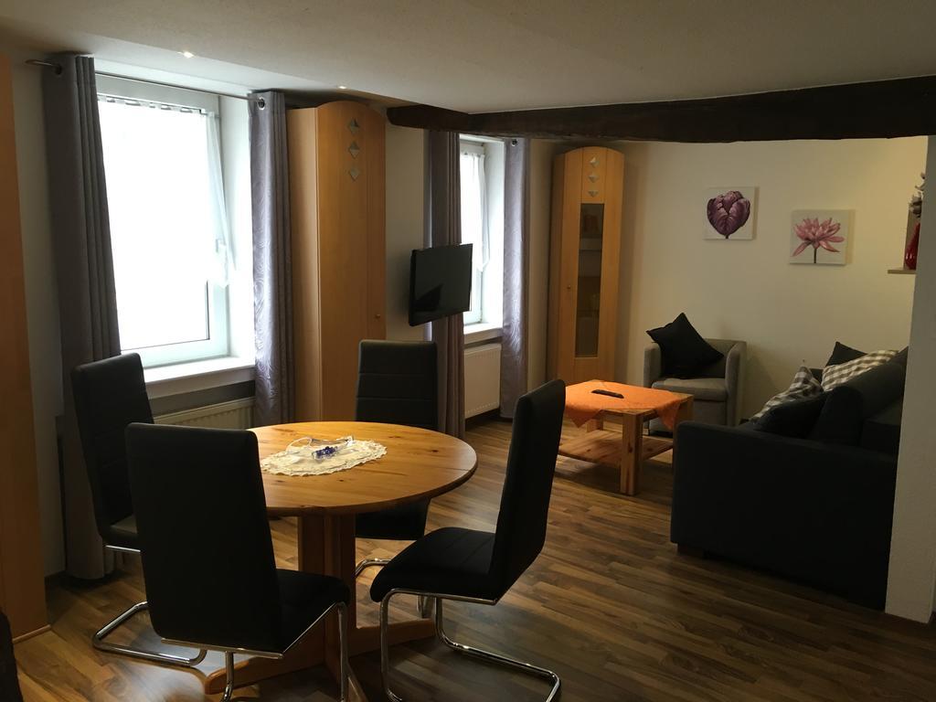 Ferienapartment: An Der Kunstakademie Heimbach Luaran gambar
